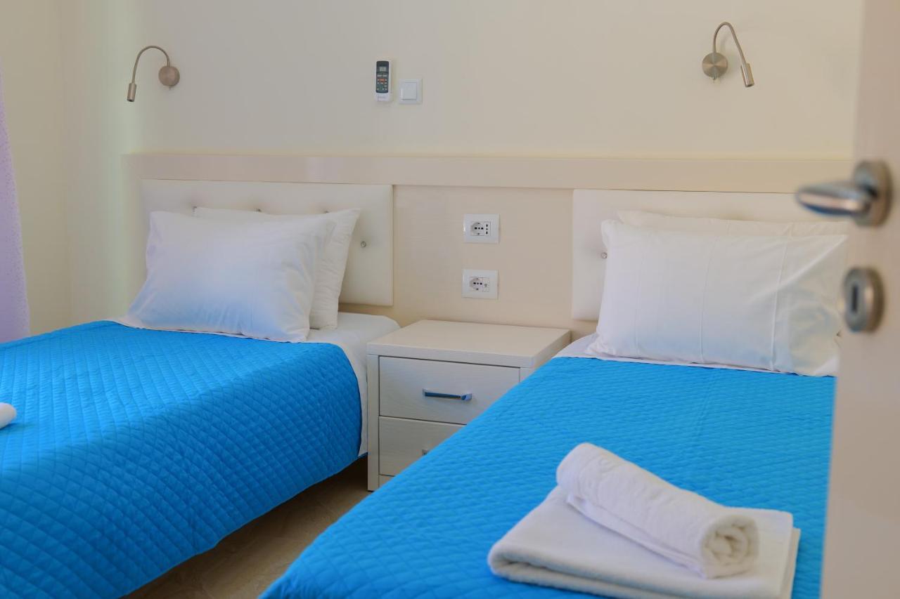 Sunny Holiday Σαράντα Εξωτερικό φωτογραφία