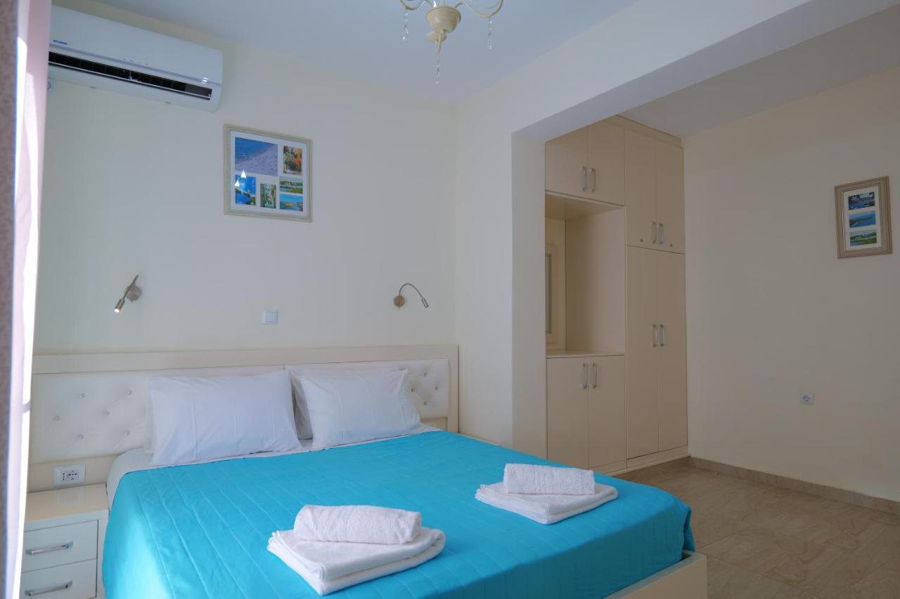 Sunny Holiday Σαράντα Εξωτερικό φωτογραφία