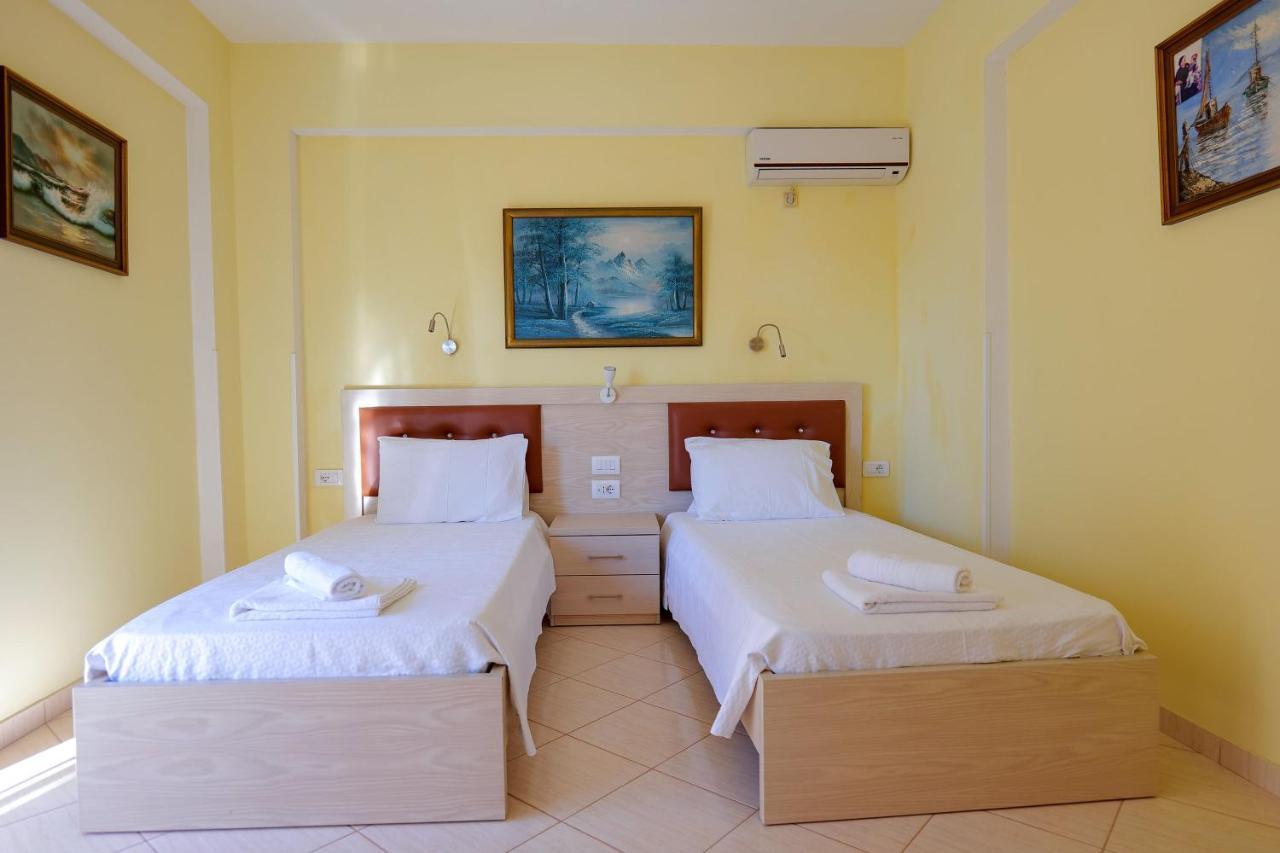 Sunny Holiday Σαράντα Εξωτερικό φωτογραφία