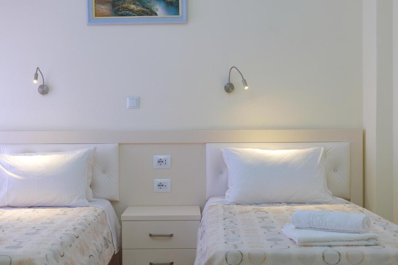 Sunny Holiday Σαράντα Εξωτερικό φωτογραφία