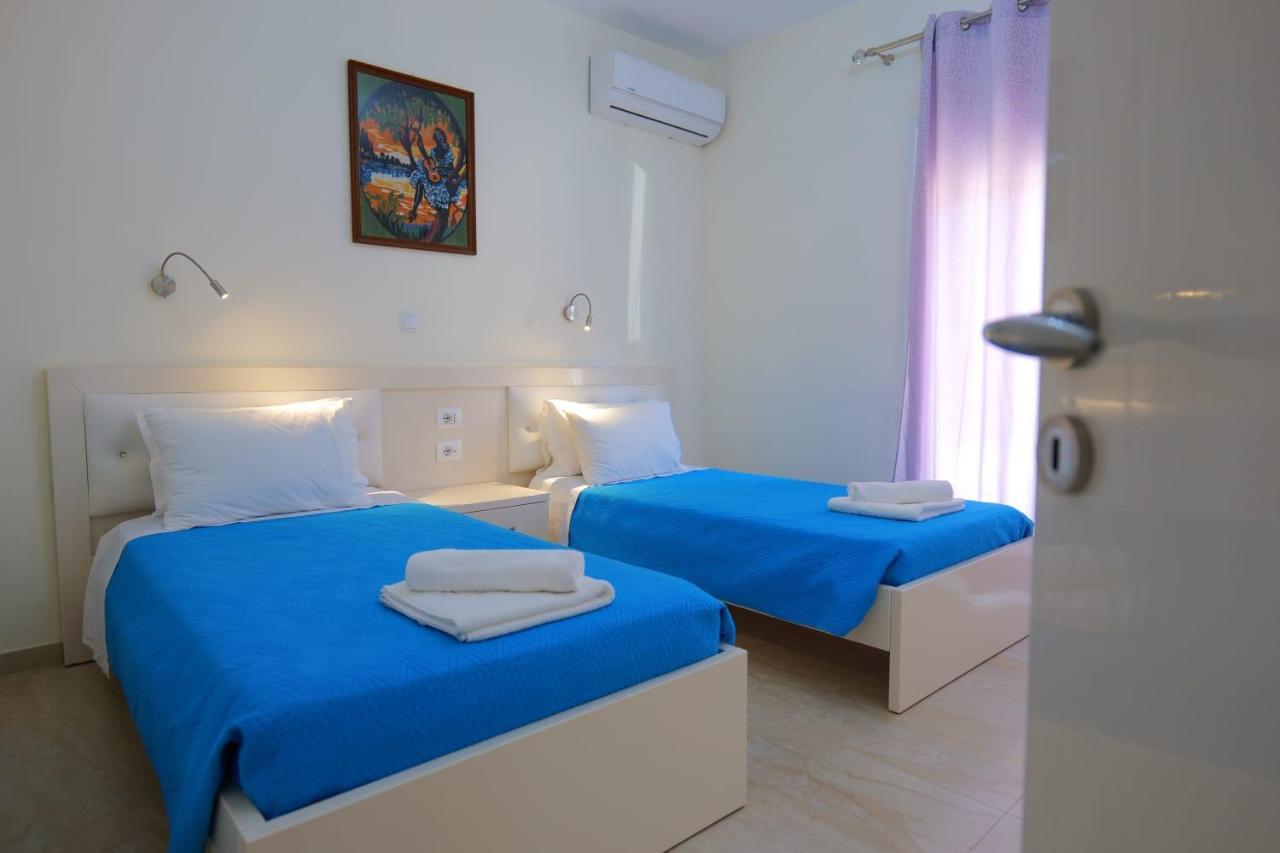 Sunny Holiday Σαράντα Εξωτερικό φωτογραφία